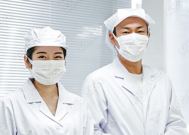 参考写真にて実際の調理場内の写真ではありません。